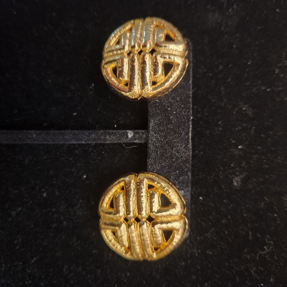 GIVENCHY  LOGO Gold Tone Pierced Vintage Earrings. - Picture 5 of 9